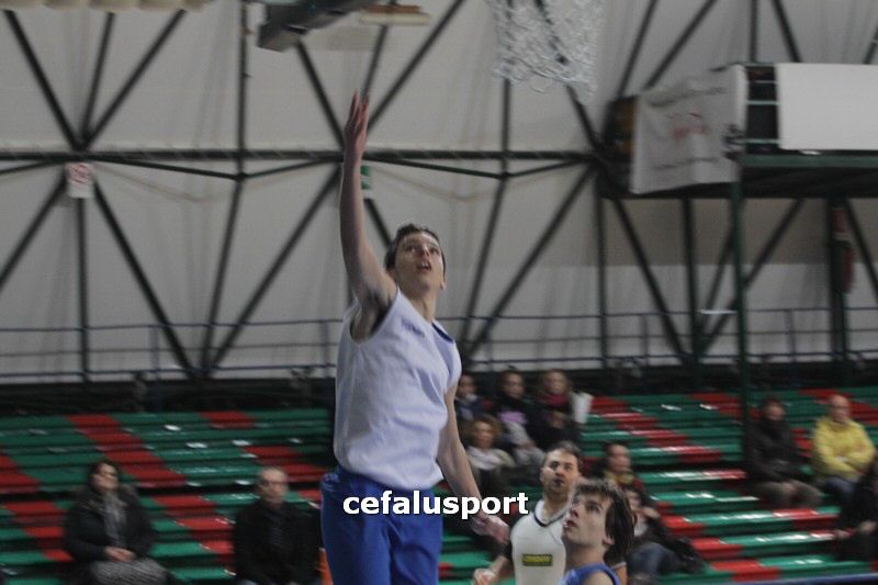 120220 basket 023_tn.jpg